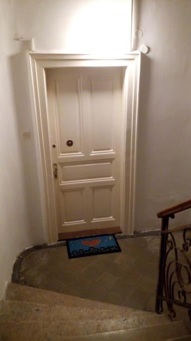 Zagreb Botanical Garden Budget Apartment Buitenkant foto