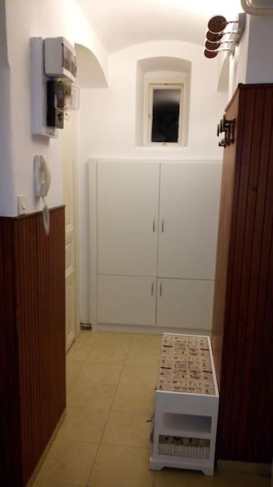 Zagreb Botanical Garden Budget Apartment Buitenkant foto