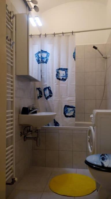 Zagreb Botanical Garden Budget Apartment Buitenkant foto